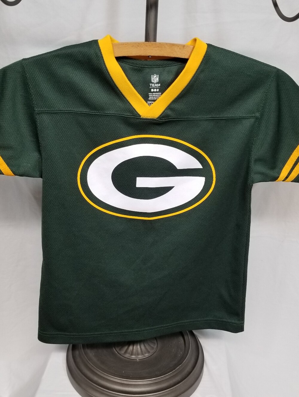 Green Bay Packers NFL Team Apparel Green Kids Size 8 (M) V-Neck S/S Jersey